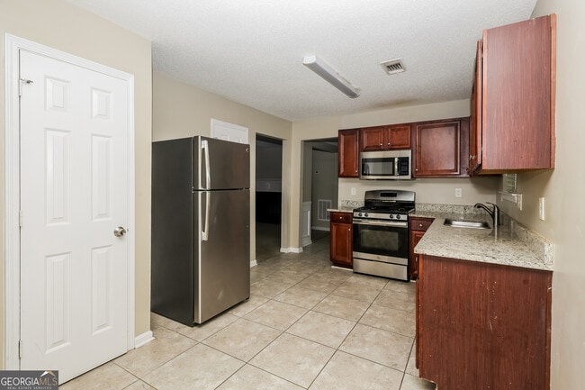 Building Photo - 2616 Micah Dr