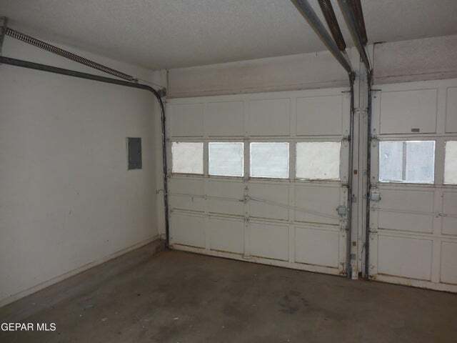 Building Photo - 10512 Cardigan Dr