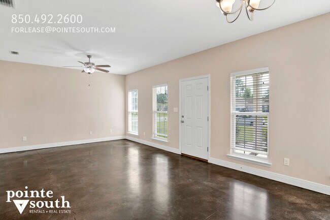 Building Photo - 12919B Churchill Dr