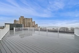 Building Photo - 172 Kimball Ave