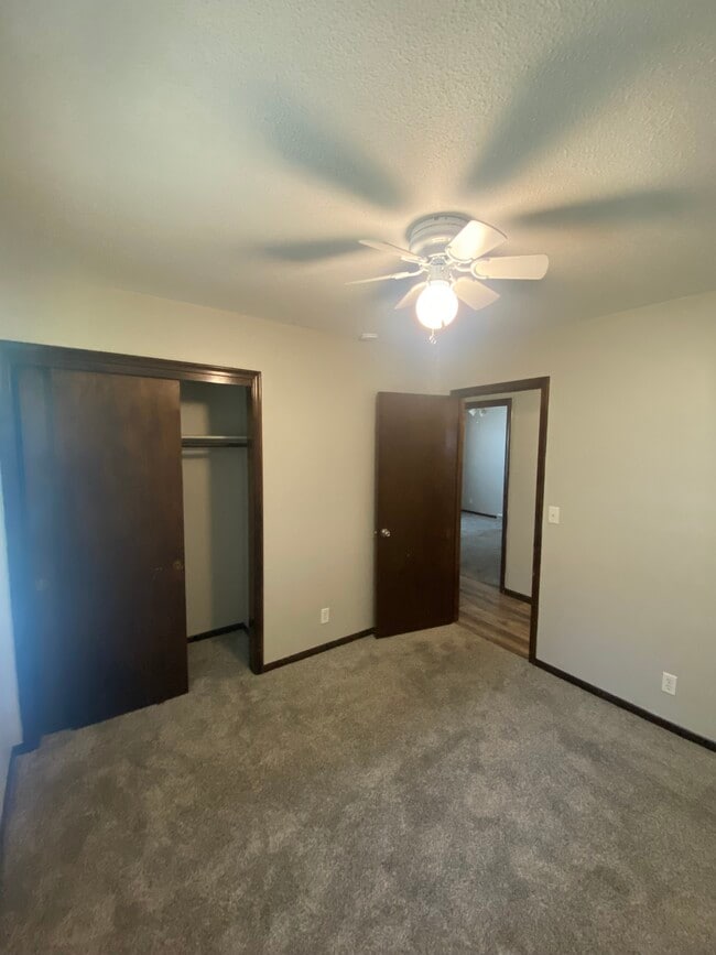 Building Photo - 3105 N 95th St