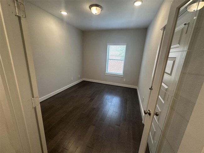 Building Photo - 12555 Holly Blue Ln