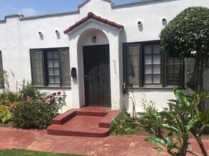 Building Photo - St Francis Terrace