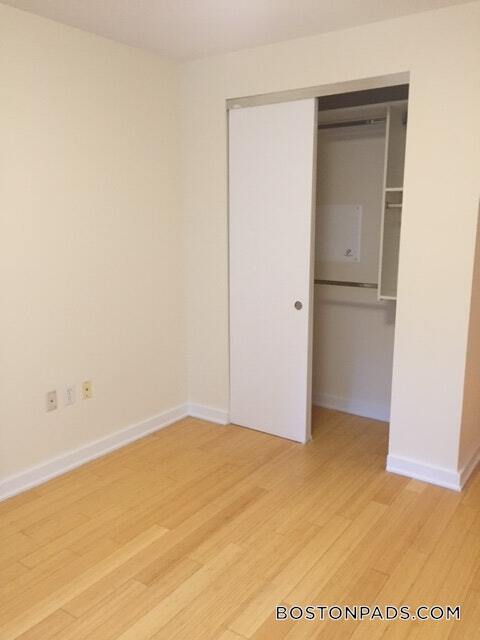 Building Photo - 40 Boylston St