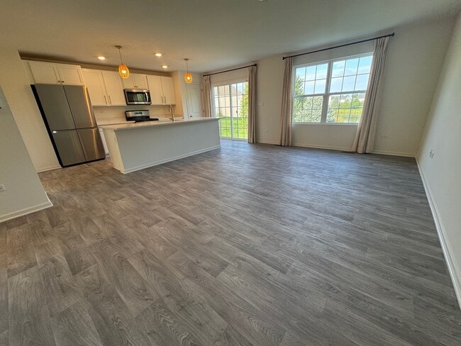 Building Photo - 2068 Canyon Creek Ct
