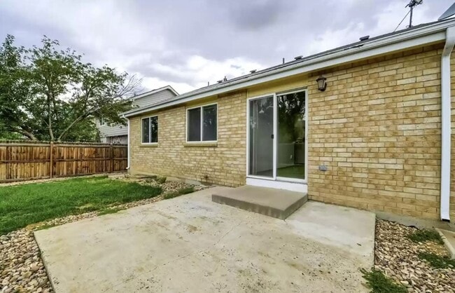 Building Photo - Spring Creek Meadows 3 Bed 2 Bath House wi...