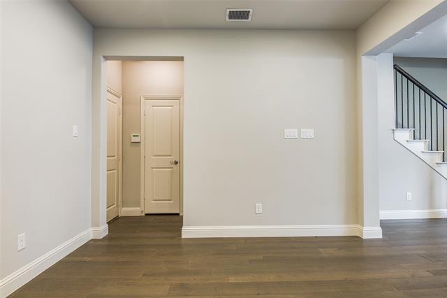 Building Photo - 4670C Rhett Ln