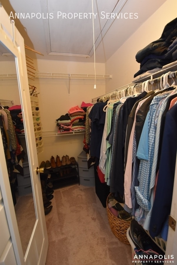 Building Photo - 2008 Peggy Stewart Way