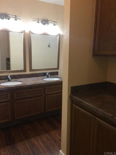 Building Photo - 2062 Linda Ln