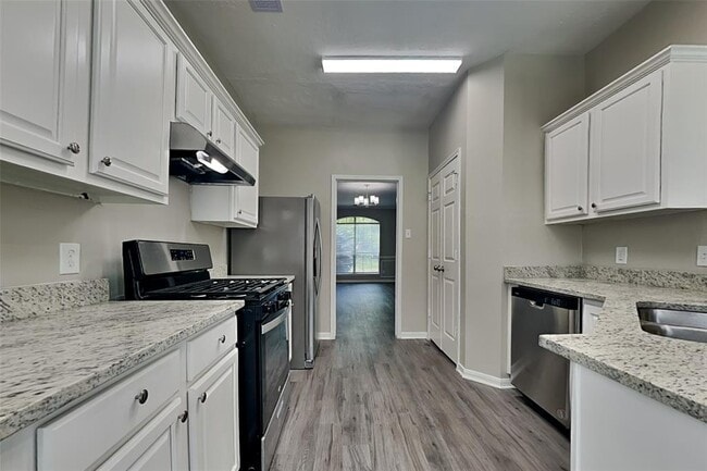 Building Photo - 17003 Fairway Glen Ln