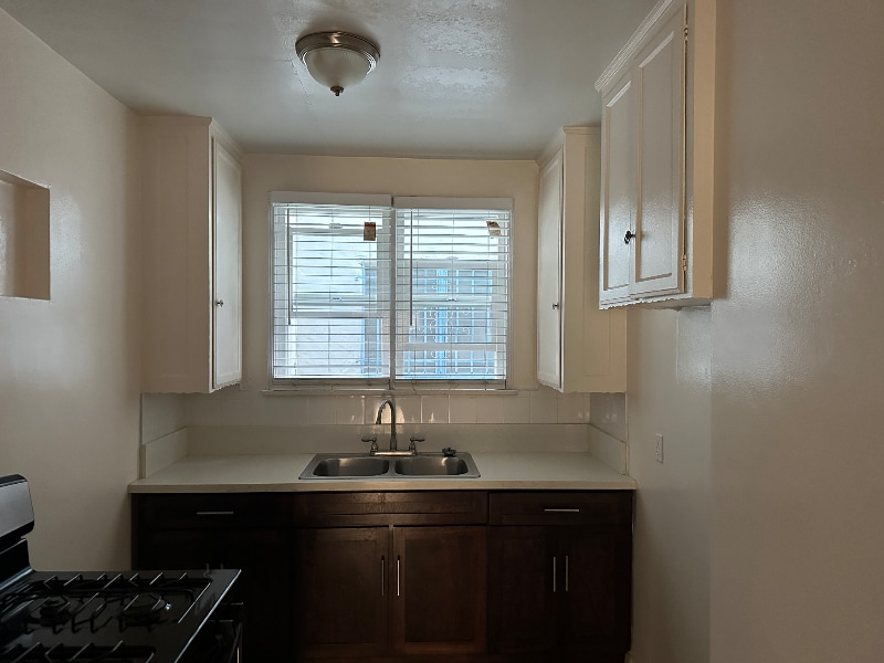 Building Photo - 4286 Leimert Blvd