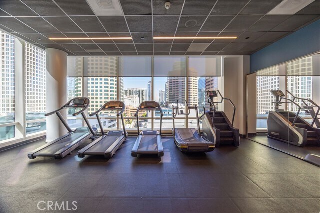 Building Photo - 877 Francisco St