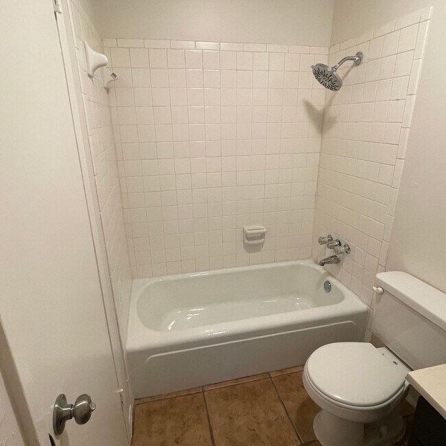 Building Photo - 1705 Coronado Hills Dr
