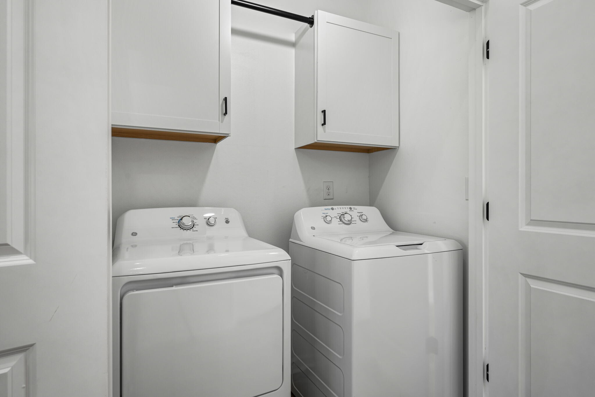 Building Photo - 240 Indigo Ln