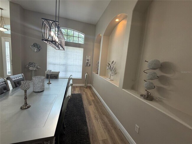 Building Photo - 1115 Landale Ct