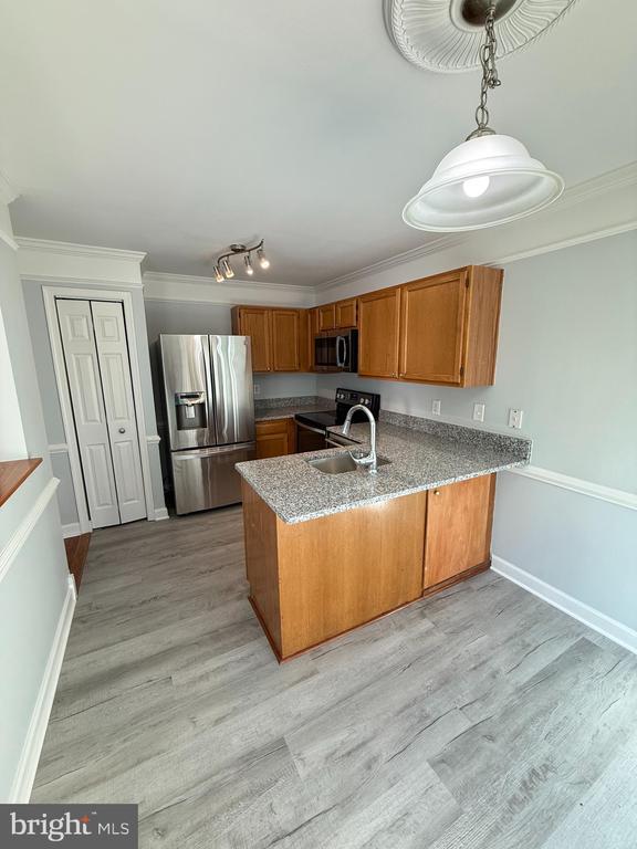 Building Photo - 105 Knollwood Ct