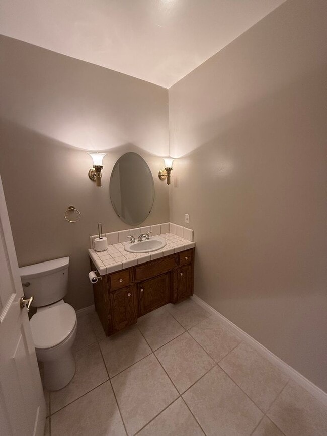 Building Photo - Beautiful 4-Bedroom Home with Office and S...