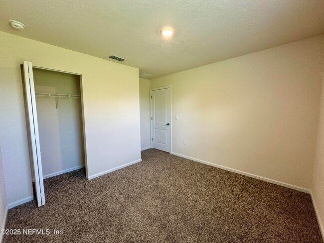 Building Photo - 3330 Lawton Pl