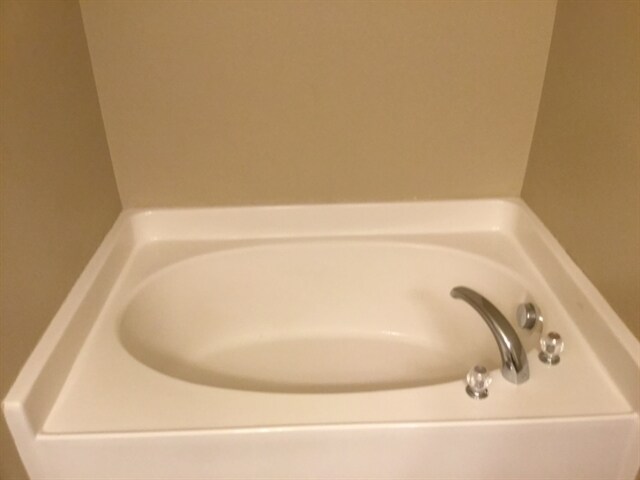 Building Photo - 5148 Mabe Dr