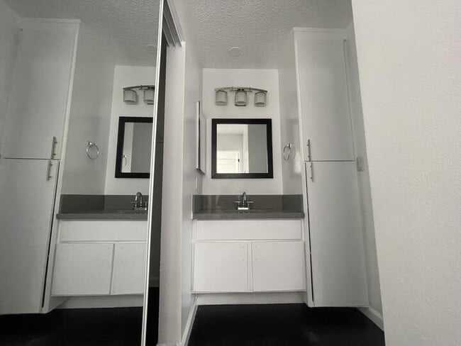 Building Photo - 6554 La Mirada Ave