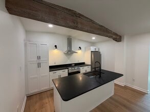 Building Photo - The Warehouse At Calhoun - RESIDENTIAL