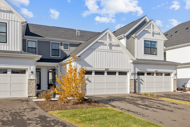 Building Photo - 4482 Chelsea Mnr Cir