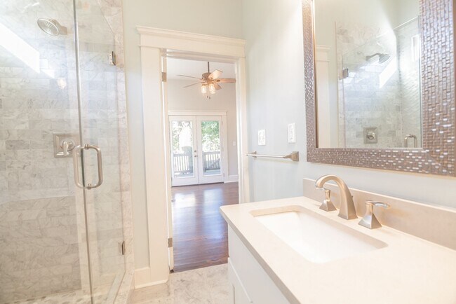 Building Photo - Charming 3BR/2BA in Reynoldstown Near the BeltLine