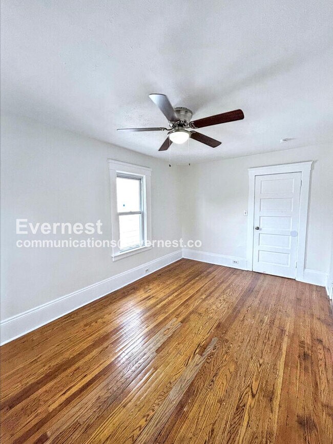 Building Photo - 1794 W 54th St
