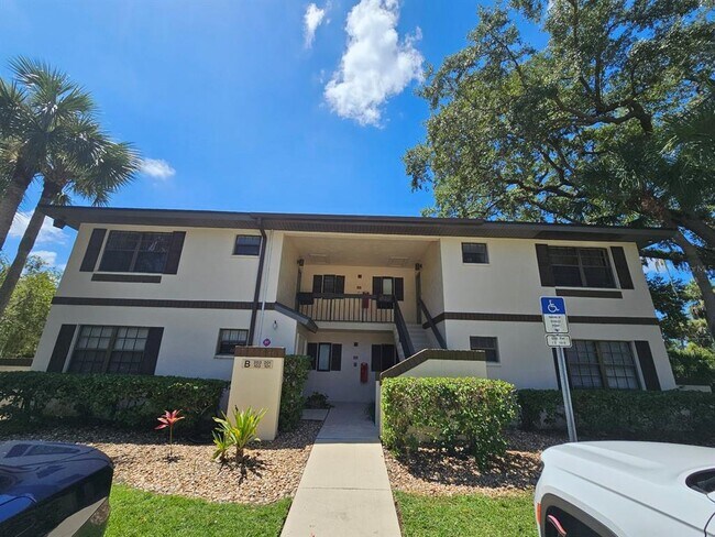 Primary Photo - 19505 Quesada Ave