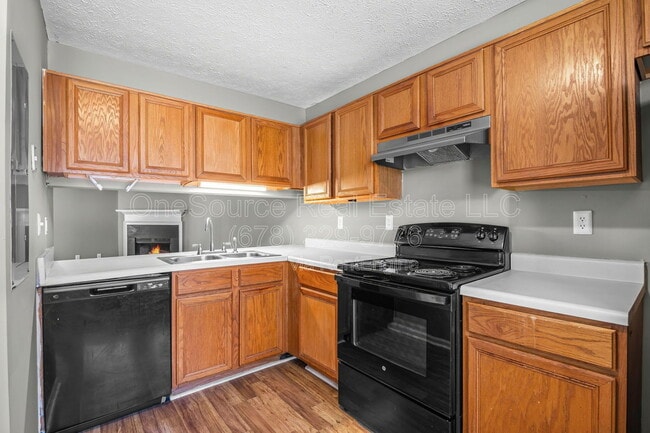 Building Photo - 1892 Lakestone Way