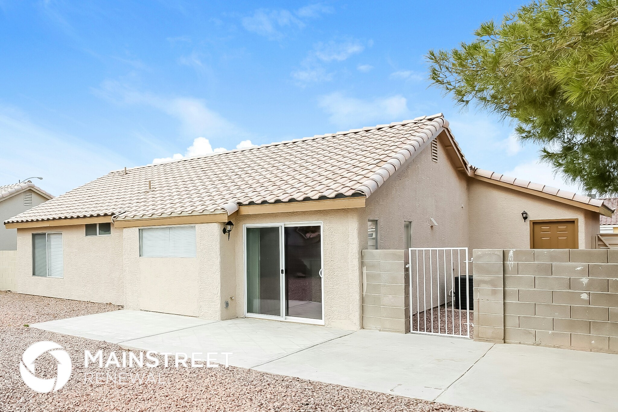 Building Photo - 5324 N Padero Dr