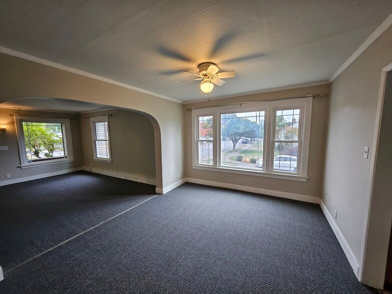 Building Photo - 1301 Rainier Ave