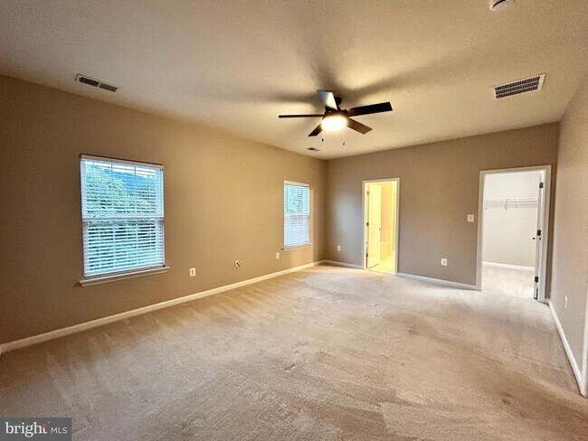 Building Photo - 312 Quinton Oaks Cir