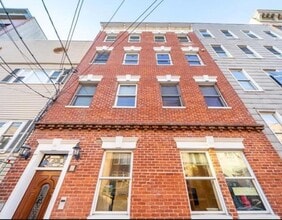 Building Photo - 408 Monroe St