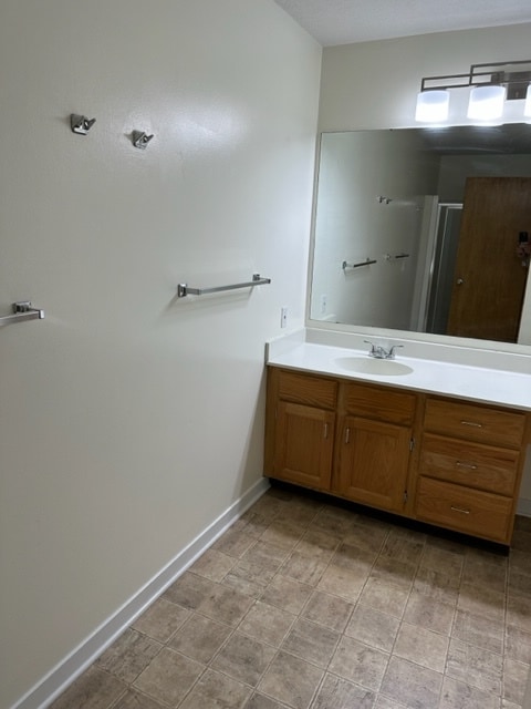 Building Photo - 2300 Coyote Creek Dr