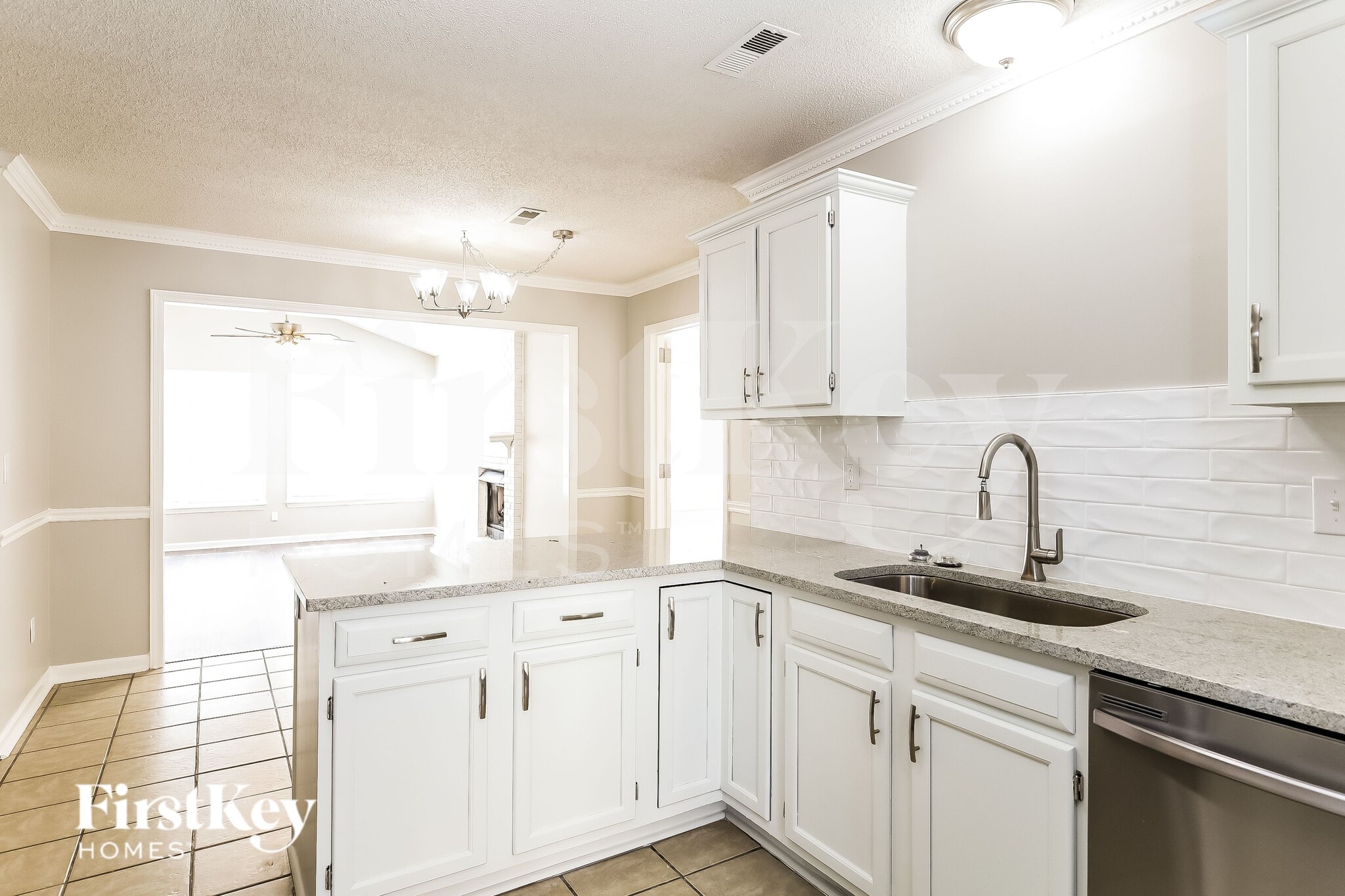 Building Photo - 4202 Hounds Run Dr