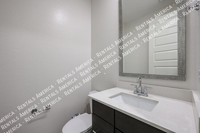 Building Photo - 743 N Abalone Ct.