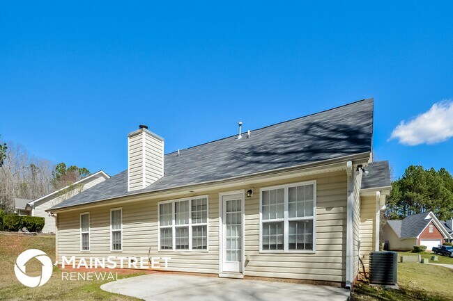 Building Photo - 645 Pebble Blvd