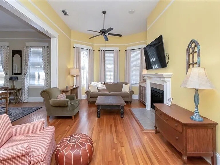 Building Photo - 1203 New St Francis St