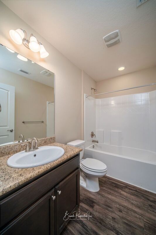 Building Photo - 2112 Stennis Dr