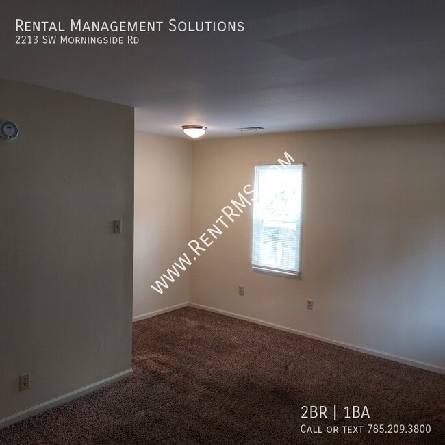 Building Photo - 2213 SW Morningside Rd