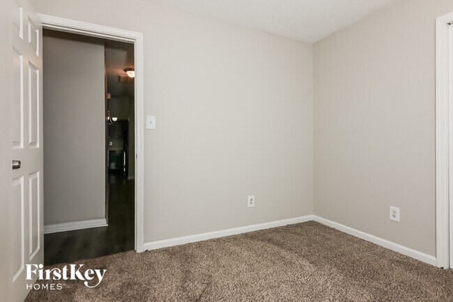 Building Photo - 3053 Benny Ln