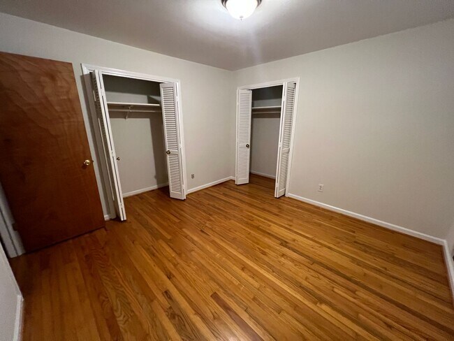 Building Photo - Conveniently Located Home Tucker/Stone Mou...