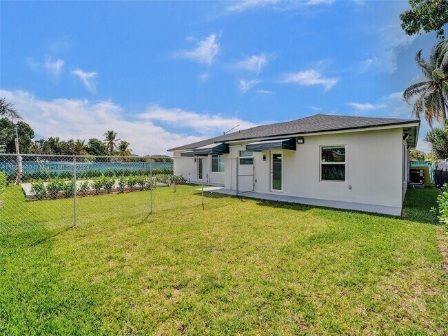 Building Photo - 14519 SW 272nd St