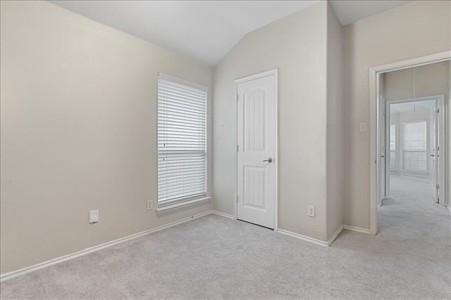 Building Photo - 2035 Karsen Ln