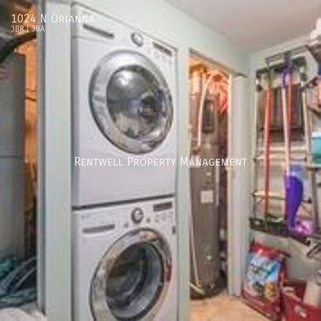 Building Photo - 1024 N Orianna-