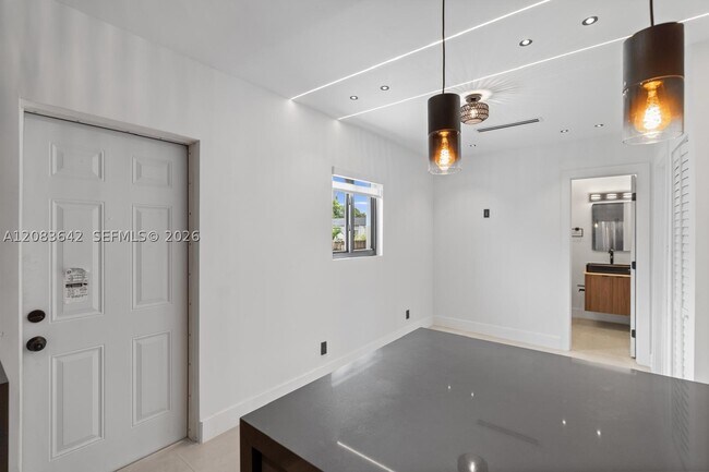 Building Photo - 401 NW 81st St.