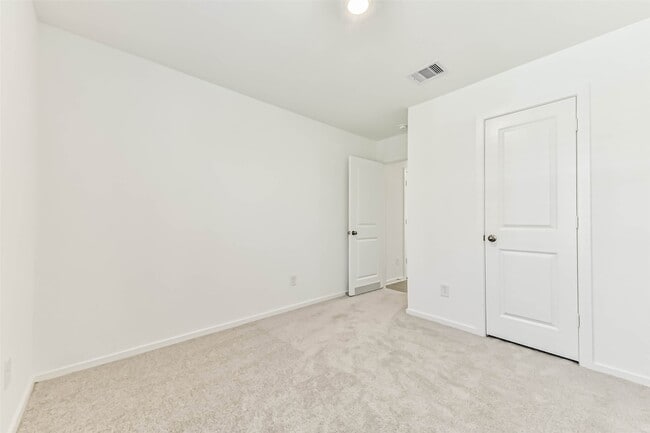 Building Photo - 163 Sterling River Ln