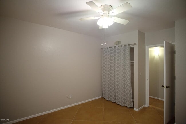 Building Photo - 8080 E Speedway Blvd