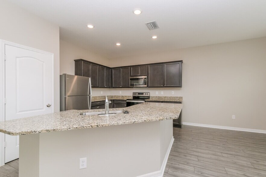 Building Photo - 30134 Fedora Cir